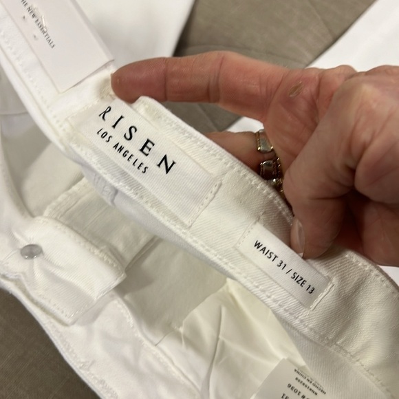 Risen NWT White Flare/Bootcut Jeans Size 31/13 - Picture 2 of 12